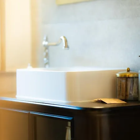 L'hotel De - Grand Place Apartment *